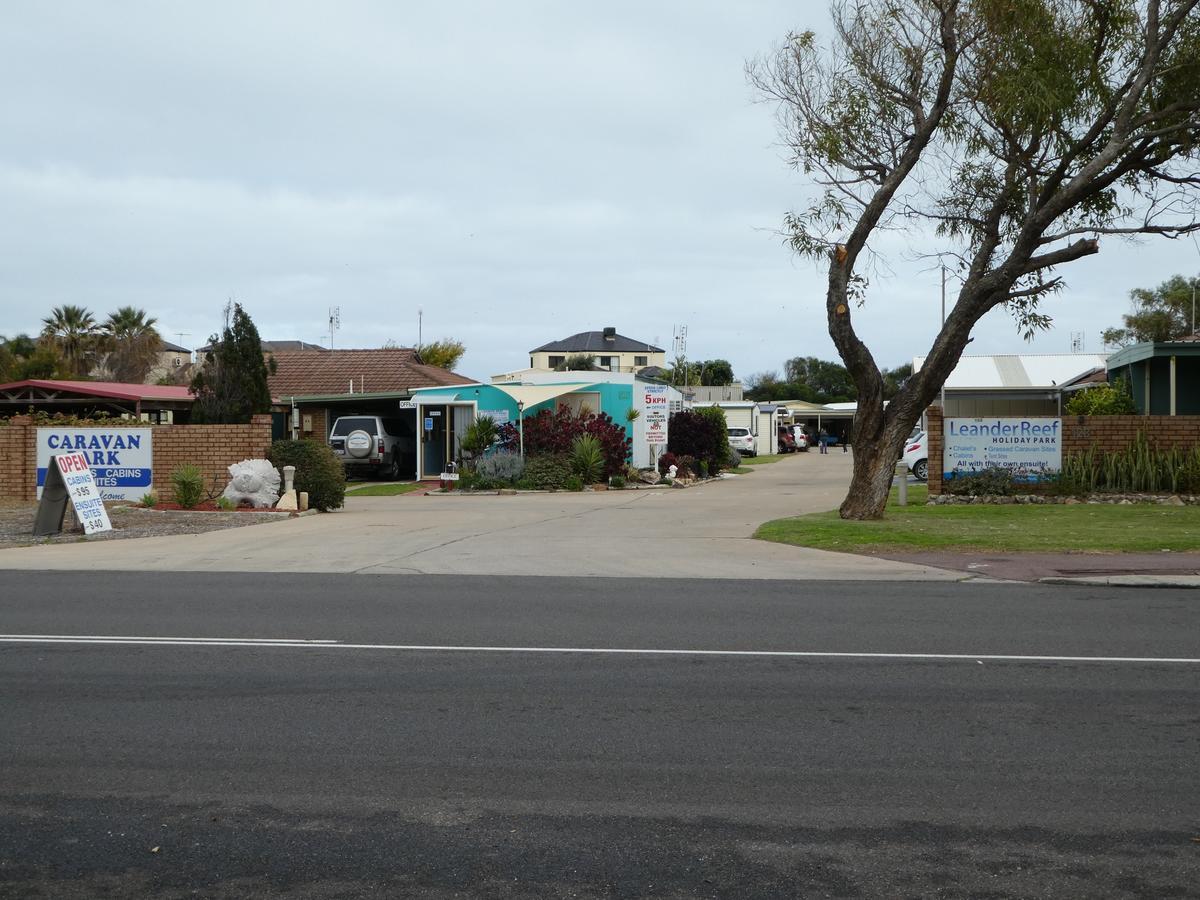 Leander Reef Holiday Park Port Denison Εξωτερικό φωτογραφία